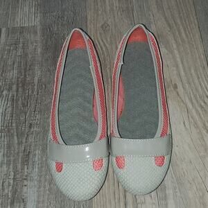 𝅺Unknown brand Flats